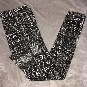 Tribal Print Polyester Leggings